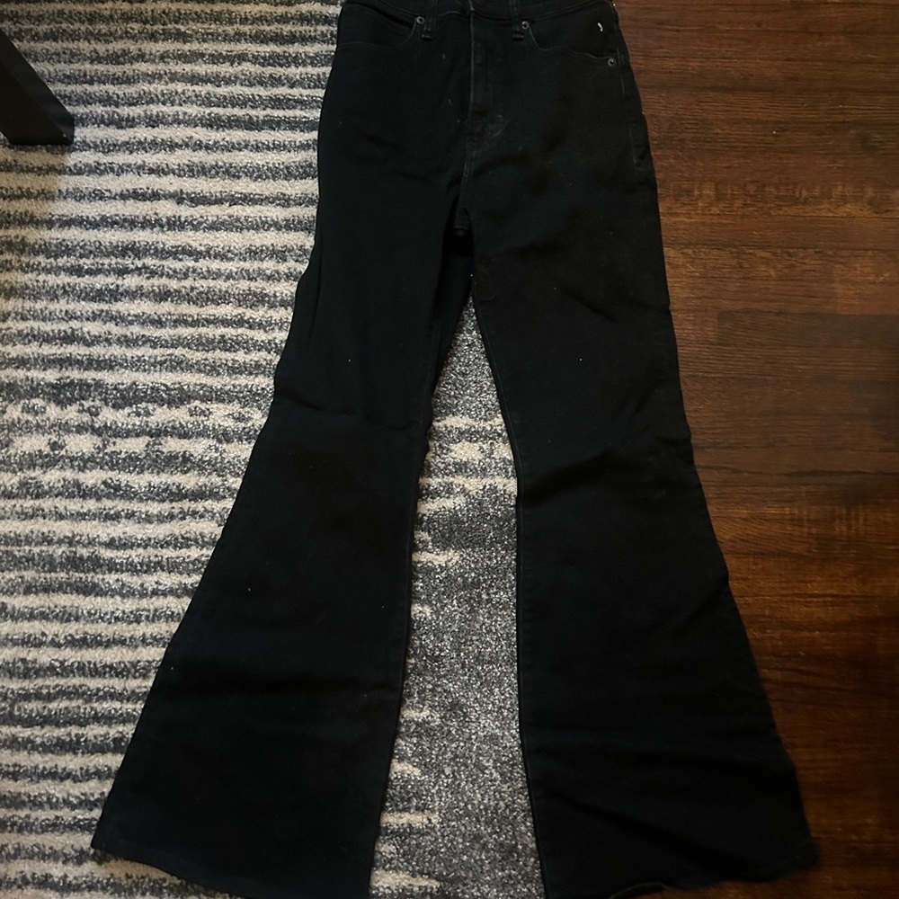 Abercrombie & Fitch Jeans The Flare Ultra High Rise Black Wash Dark 25 0s short - Picture 9 of 9